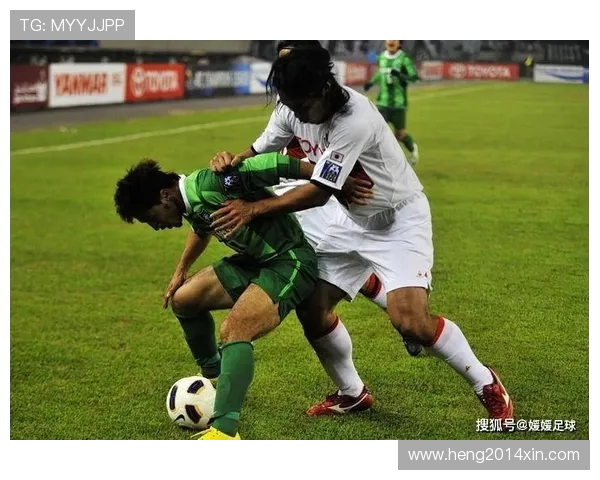 冈山绿与新泻天鹅的激烈对决展现足球魅力与团队精神的巅峰较量